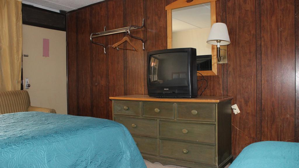 Family Inns Of America Williamsburg Extérieur photo